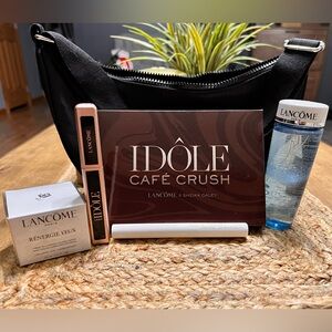 Lancôme Beauty All About The Eyes Set with Black Bag